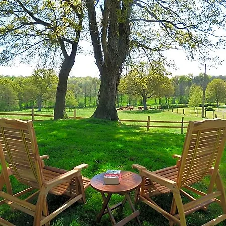 Le Vallon Des 5 Roses Bed & Breakfast Saint-Hilaire-du-Maine